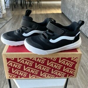 Vans NEW Toddler Sneakers Ultrarange Rapids Black & White Unisex Size 7